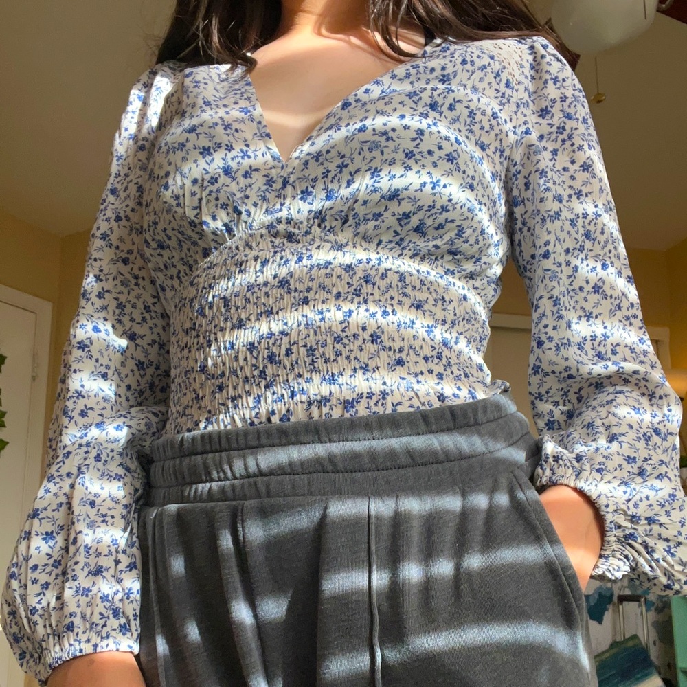 White V-Neck dress shirt with blue flowers and mesh design